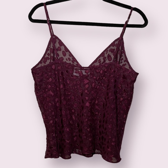 Gillian & O’Malley Intimates Maroon Sheer Spotted Sleep Top Size Women’s L - Picture 2 of 7